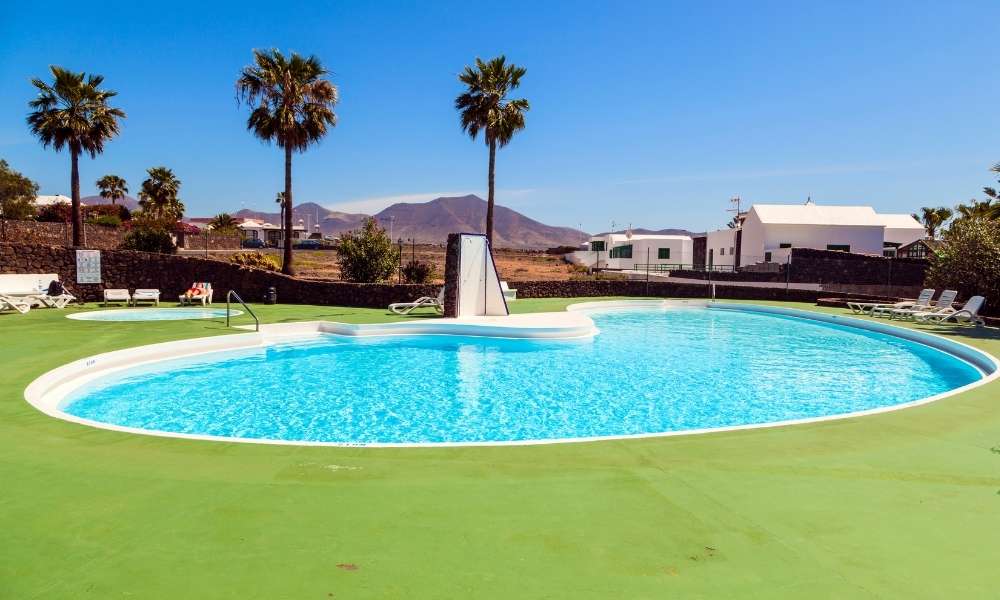 Outdoor Pool Wall Decor Ideas Home E Touch