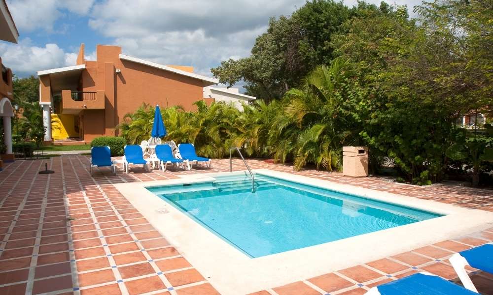 Outdoor Pool Wall Decor Ideas Home E Touch