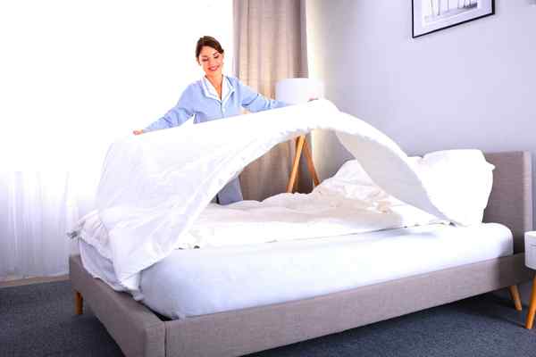 how-to-remove-period-stains-from-bed-sheets